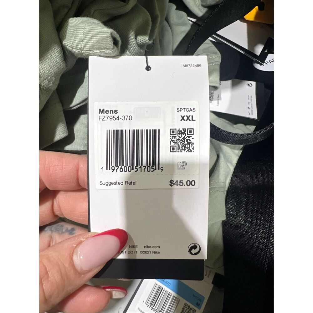 #501. Nike NWT Jade Horizon Sportswear Max90 Croissant T-Shirt - Picture 5 of 5